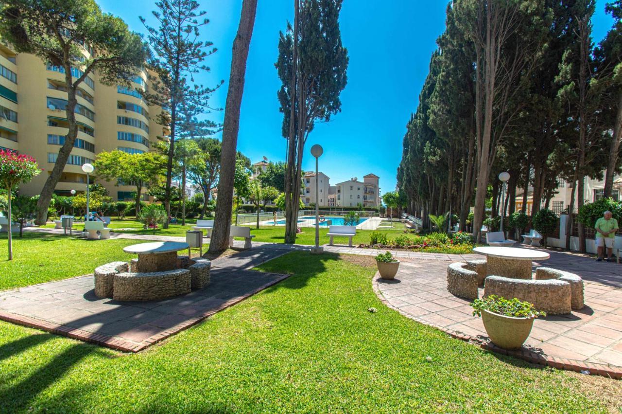 Appartement El Rocio En La Playa De Cariluela à Torremolinos Extérieur photo